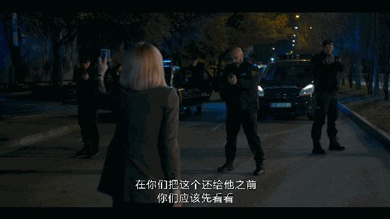 看不见的客人班底新剧,西班牙悬疑电影看不见的客人