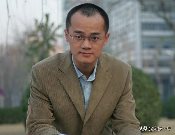 大佬不为人知的另一面:马云痛哭,王健林堵行长门、王兴九败一胜