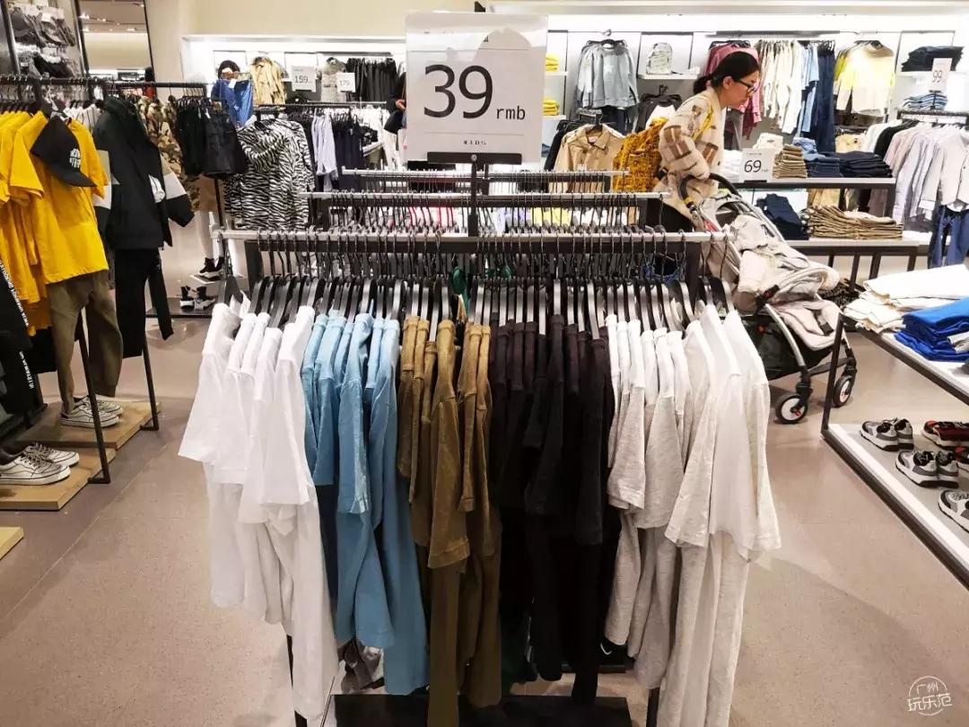 优衣库春季必入单品,优衣库衣服收藏价格