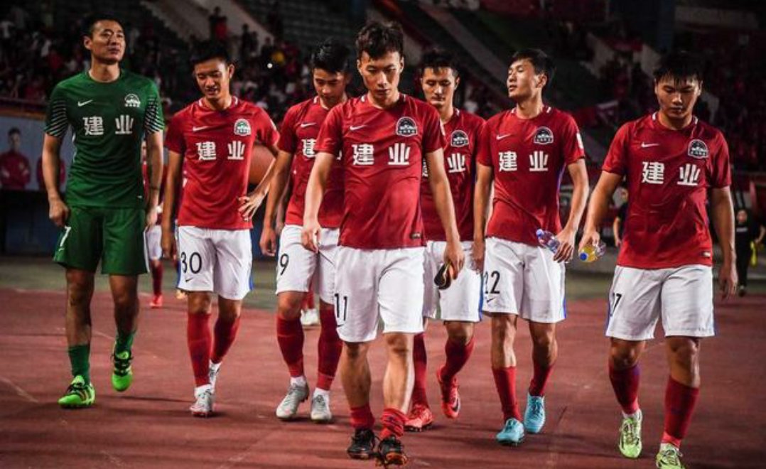 全华班恒大对国安集锦,全华班战胜中超球队