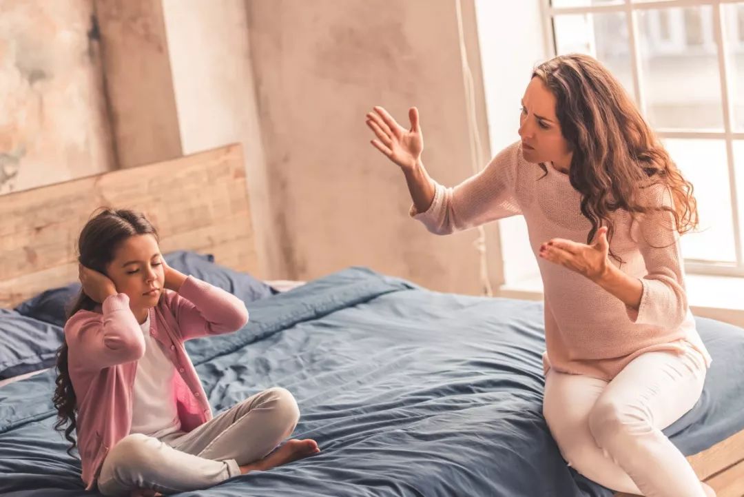 女性更年期子宫萎缩怎么调整饮食,更年期出汗饮食上需吃些什么