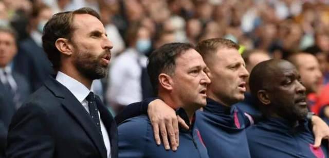 郑智国足领队,郑智教练组组长