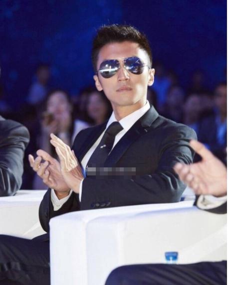 谢霆锋为何背叛王菲选择张柏芝,谢霆锋或王菲2020年关系如何