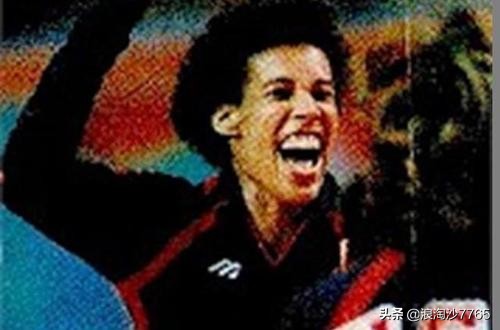 中国史上女排第一重炮手,世界女排历史中最强接应