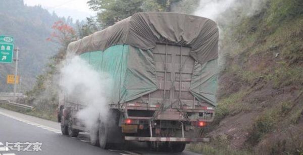 液力缓速器下坡,雨天液力缓速器