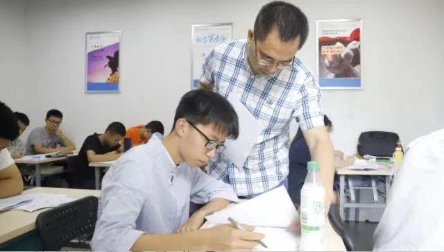 引爆五一黄金周,五一引爆全场