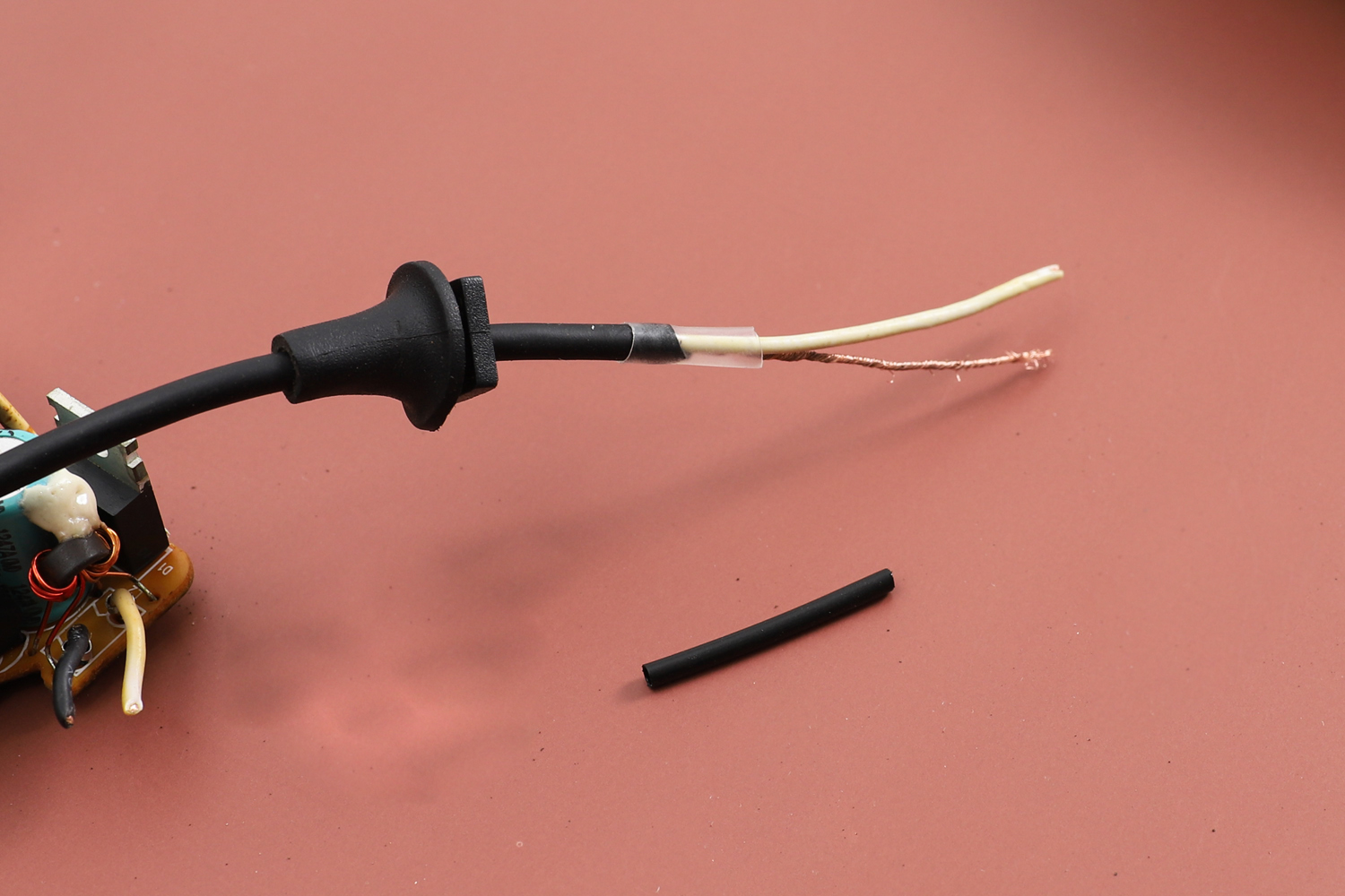 笔记本电源接口坏了怎么修复,笔记本电源线破损如何修复