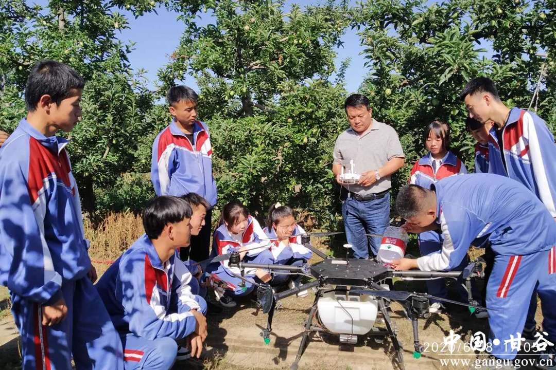 办好人民满意的教育——“甘谷教育”初探