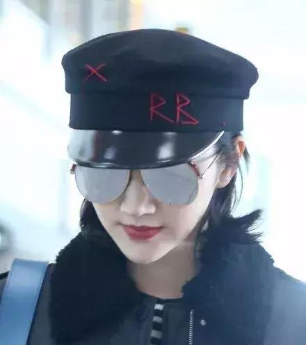 巩俐周冬雨同场视频,周冬雨巩俐同款