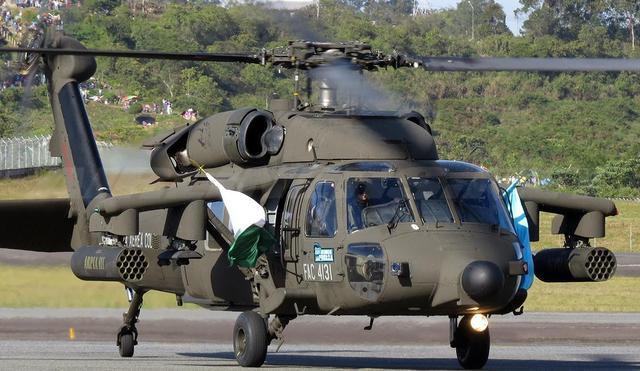 美国黑鹰直升机视频大全,美国送给中国黑鹰直升机