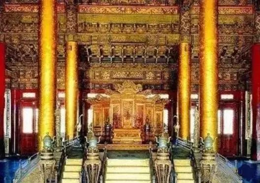 2000万，却是根破烂木头？