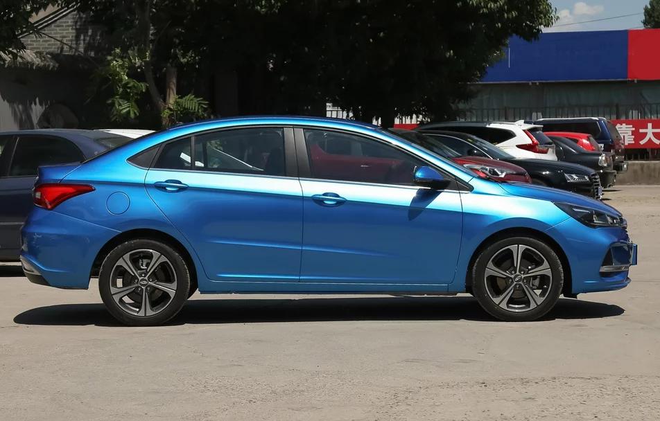 月薪三四千也无压力，这几台5万左右的代步车真的很不错