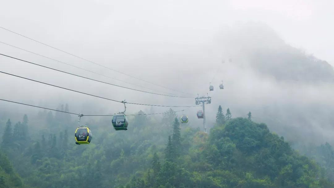 山顶云海自驾游,云海日出露营自驾游攻略