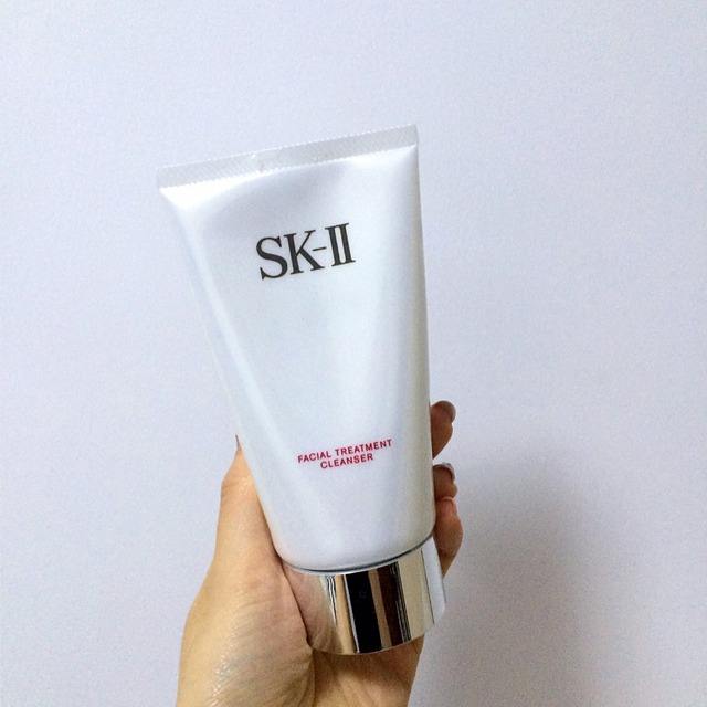 脸闭口痘痘毛孔粗大怎么化底妆,皮肤有痘印粉刺闭口怎么上底妆