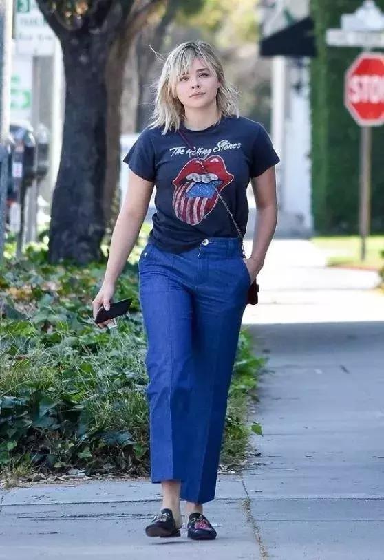 微胖女生只要穿搭对了一样显身材,微胖女生就一定要穿宽松衣服吗