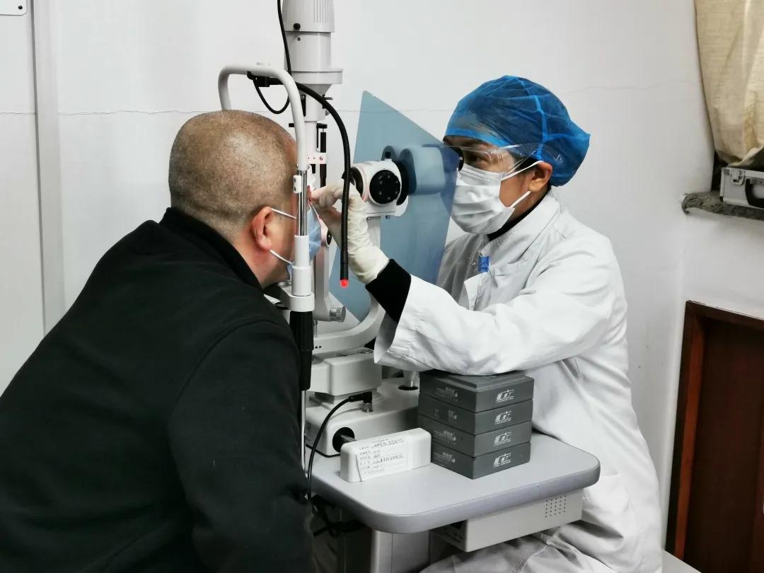 鐪佷腑鍖婚櫌鐪肩閰嶉暅,姹熻嫃鐪佷腑鍖婚櫌澶у笀楠屽厜鎬庝箞鎸傚彿