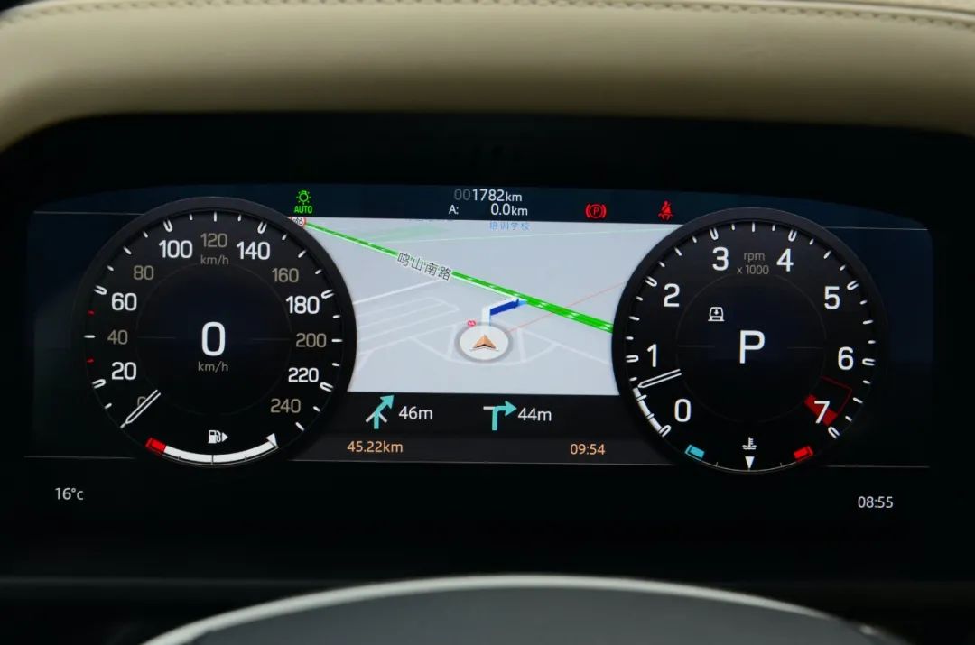 平行进口路虎卫士110版最新试驾,路虎卫士110p400e试驾