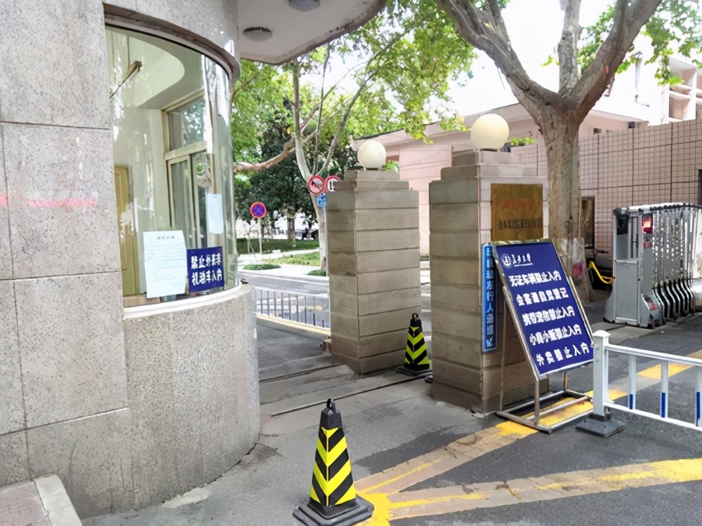 野鸡大学臭名昭著，河北这5所害人不浅，大学4年后仍是高中文凭