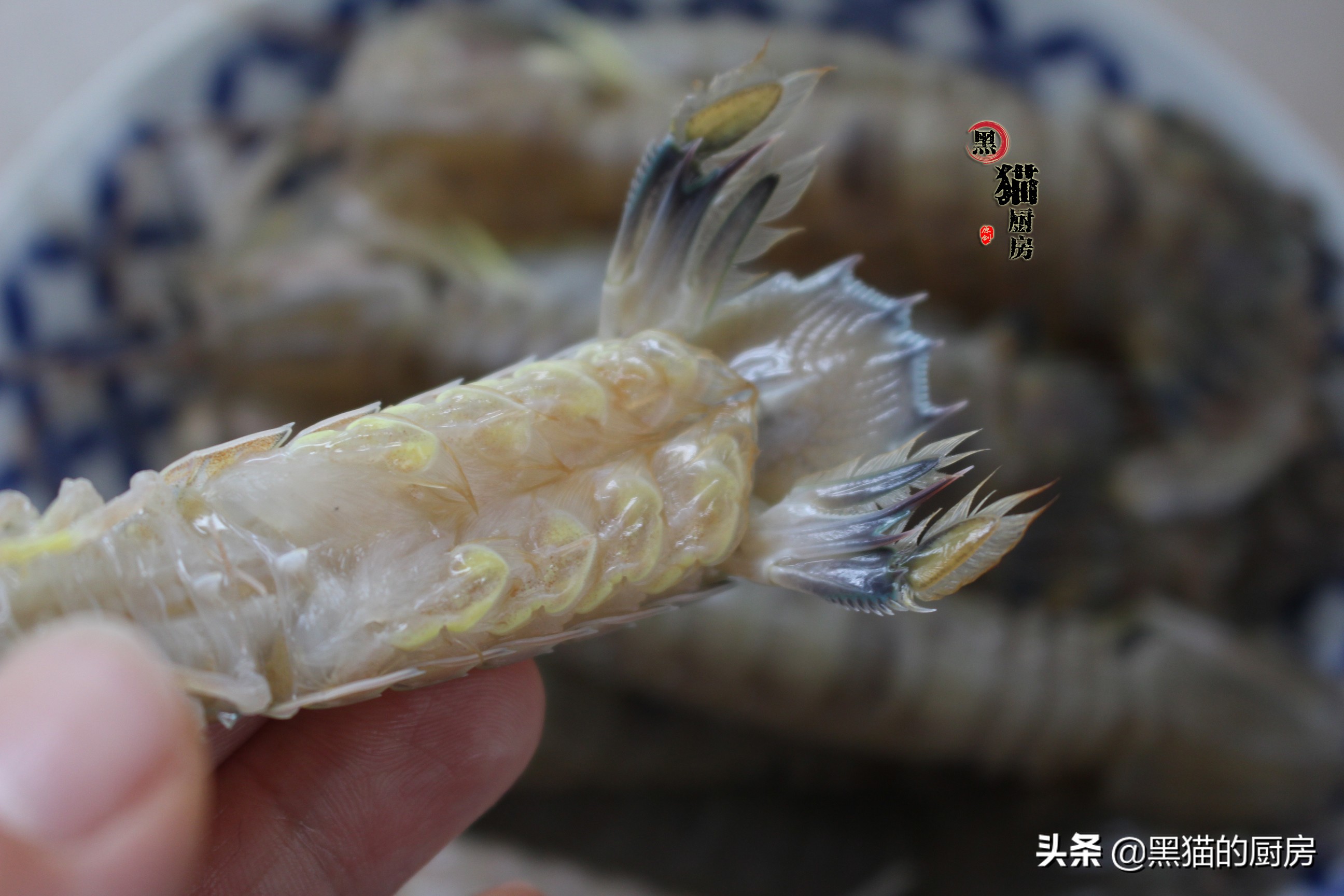 椒盐皮皮虾怎样才能又酥又入味,不用油炸的椒盐皮皮虾