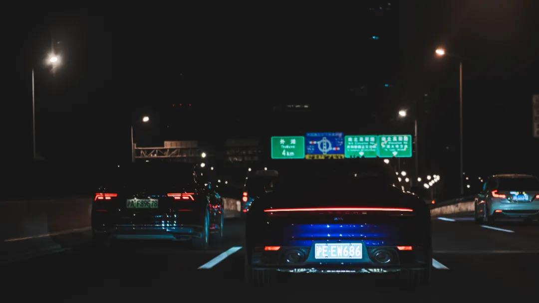 开911敞篷车上街是什么感受,北京适合开911敞篷吗