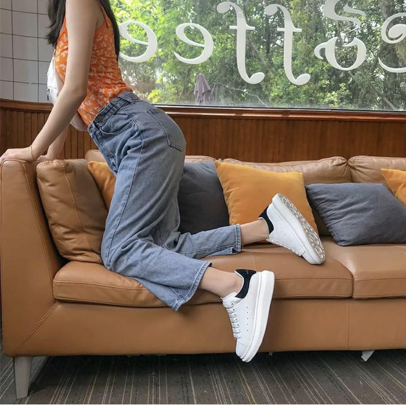 烂大街小白鞋还能穿吗,烂大街小白鞋还有吗