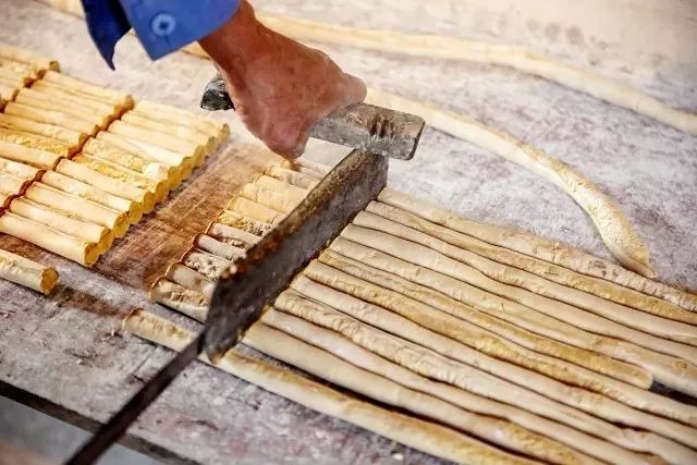 回忆杀!这些霸占你童年的传统小吃,每一样都戳中泪点