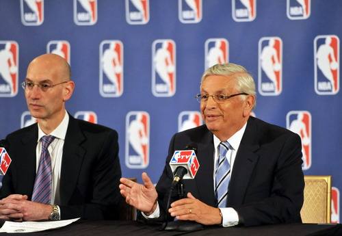 分析詹姆斯如今地位：35岁还不让出第一人宝座？其他人都不耐烦了