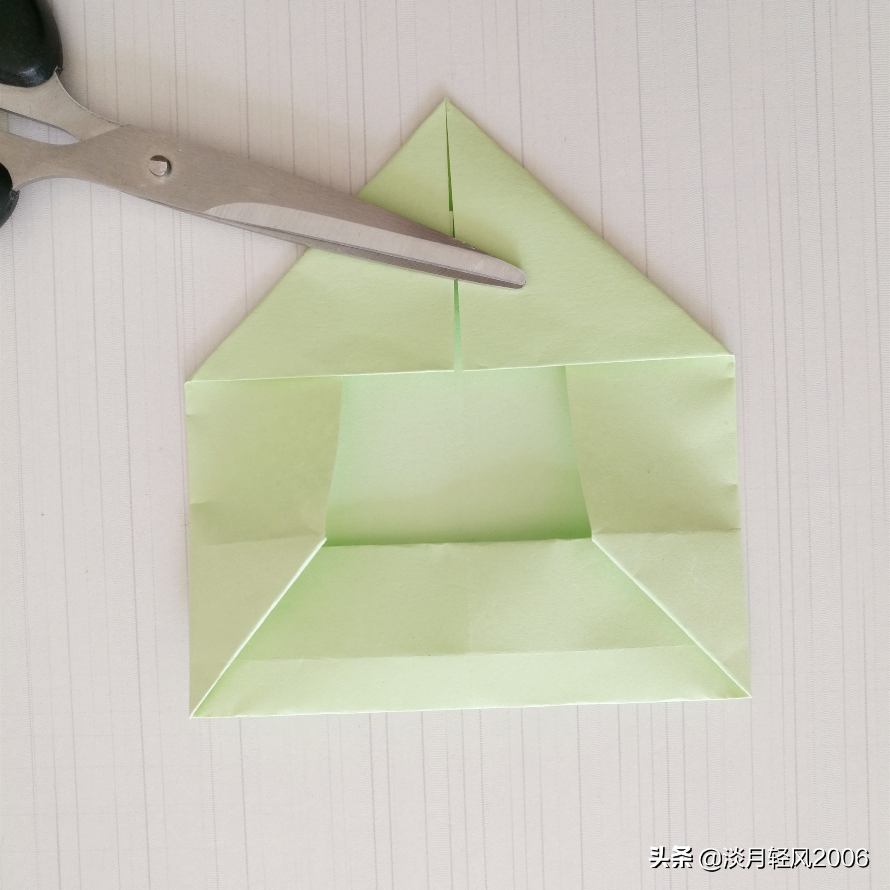 儿童手工折纸简单又美丽信封,用正方形折纸做信封