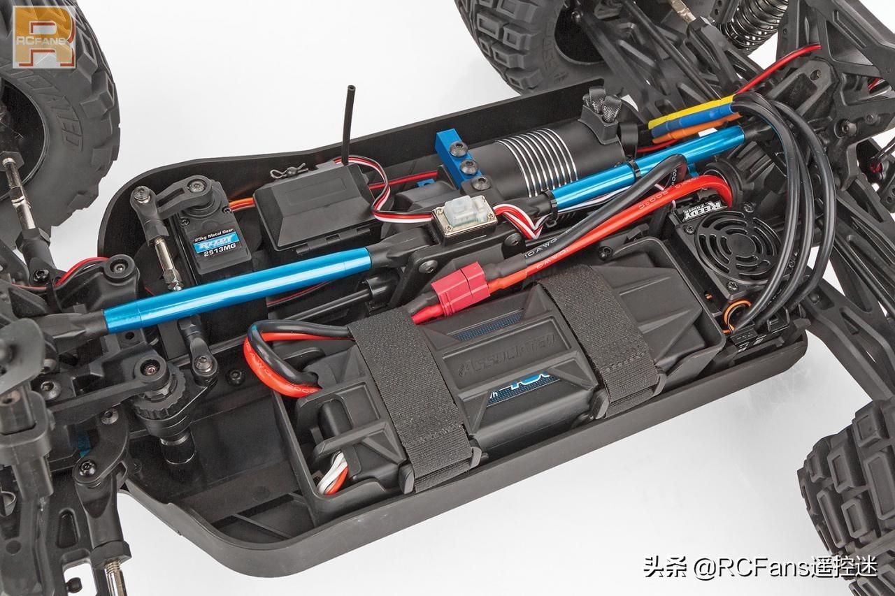 TeamAssociated推出新款大脚车RivalMT8
