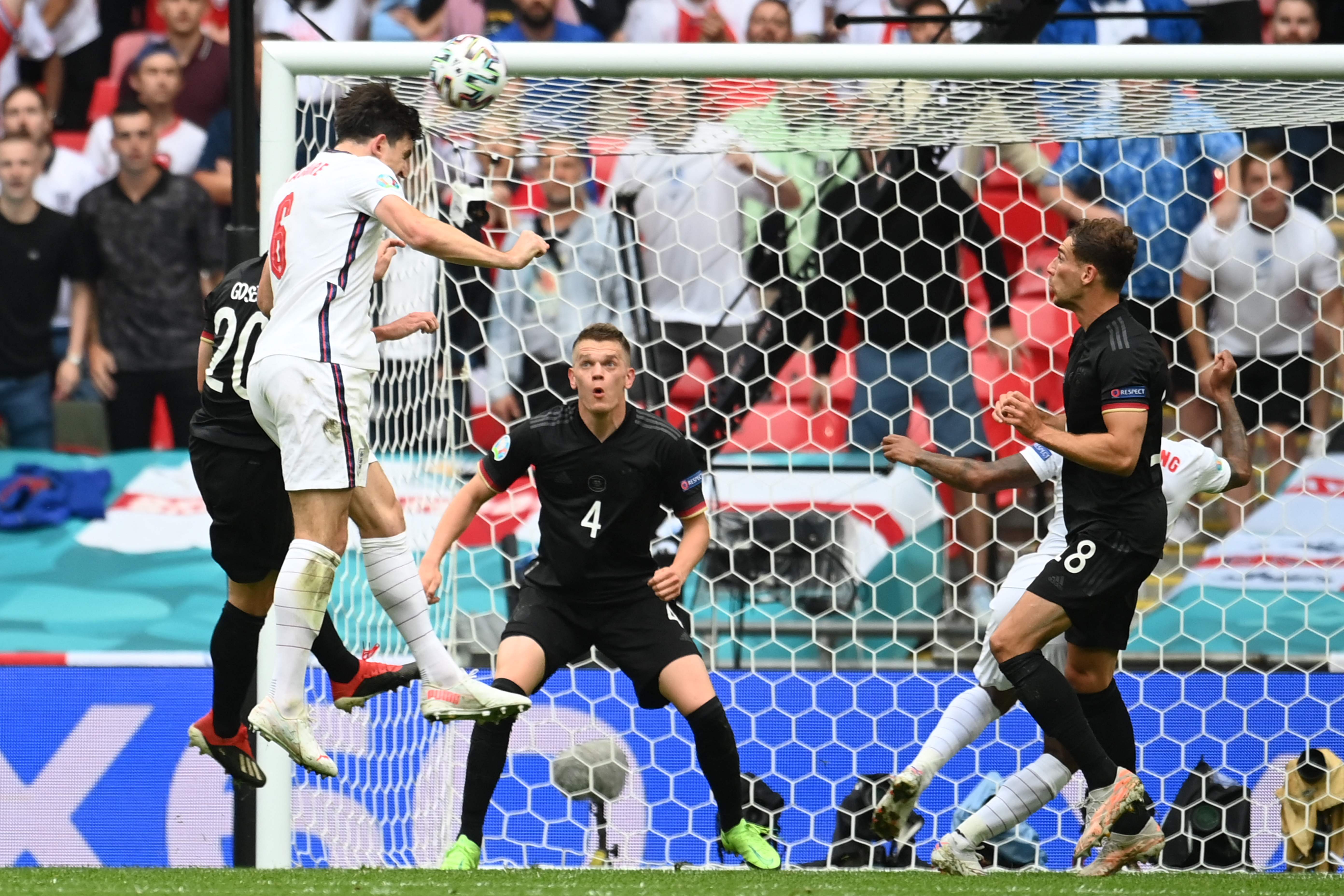 意甲强劲复苏英超西甲当道：欧国联剧本太老套，新形势下危机来临