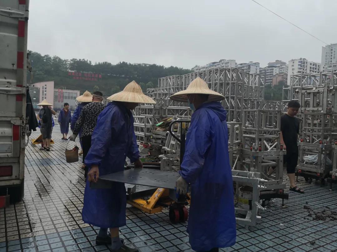 本周五,万州心连心广场又有大动作