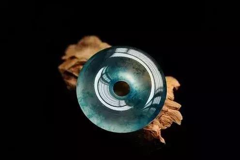 什么是死玉,死玉跟活玉的区别