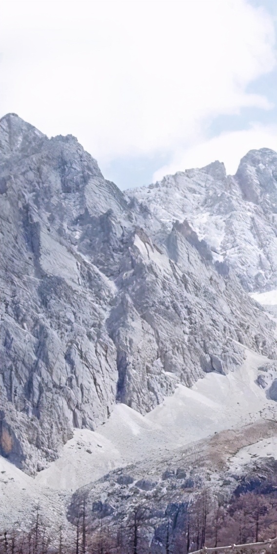 稻城亚丁这里有你想要的诗和远方,在稻城亚丁视频