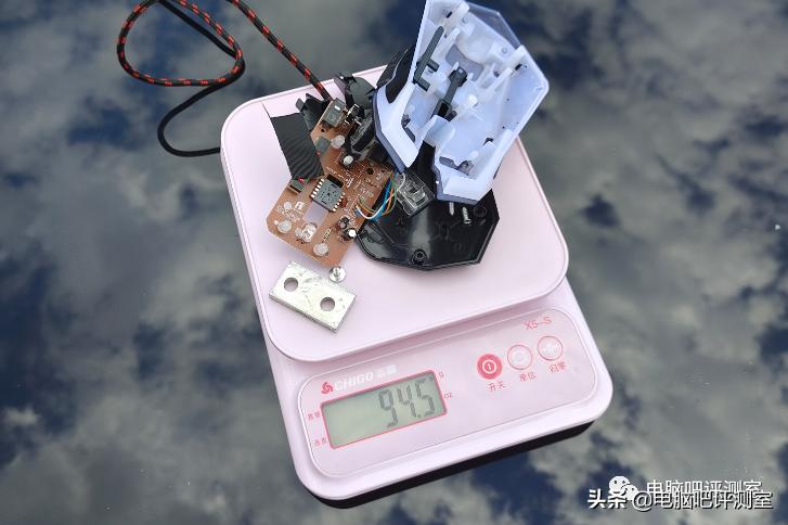 英菲克50块左右的鼠标,十五块钱的英菲克鼠标