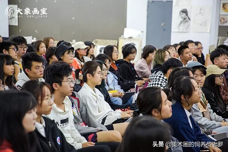 如何在一个月内提高数理化成绩,怎么在一学期内快速提高学习成绩