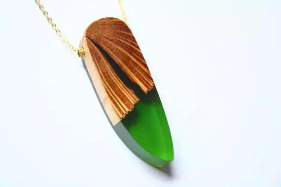 树脂如何补救烂木头,烂木头和树脂结合