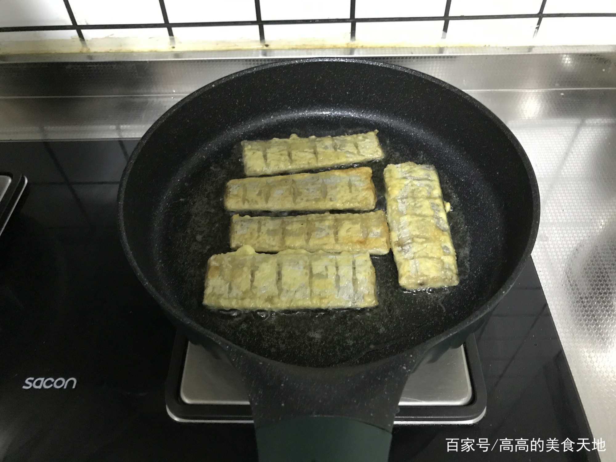 过年煎鱼要这样煎不沾锅不破皮,煎鱼不破皮不粘锅的方法