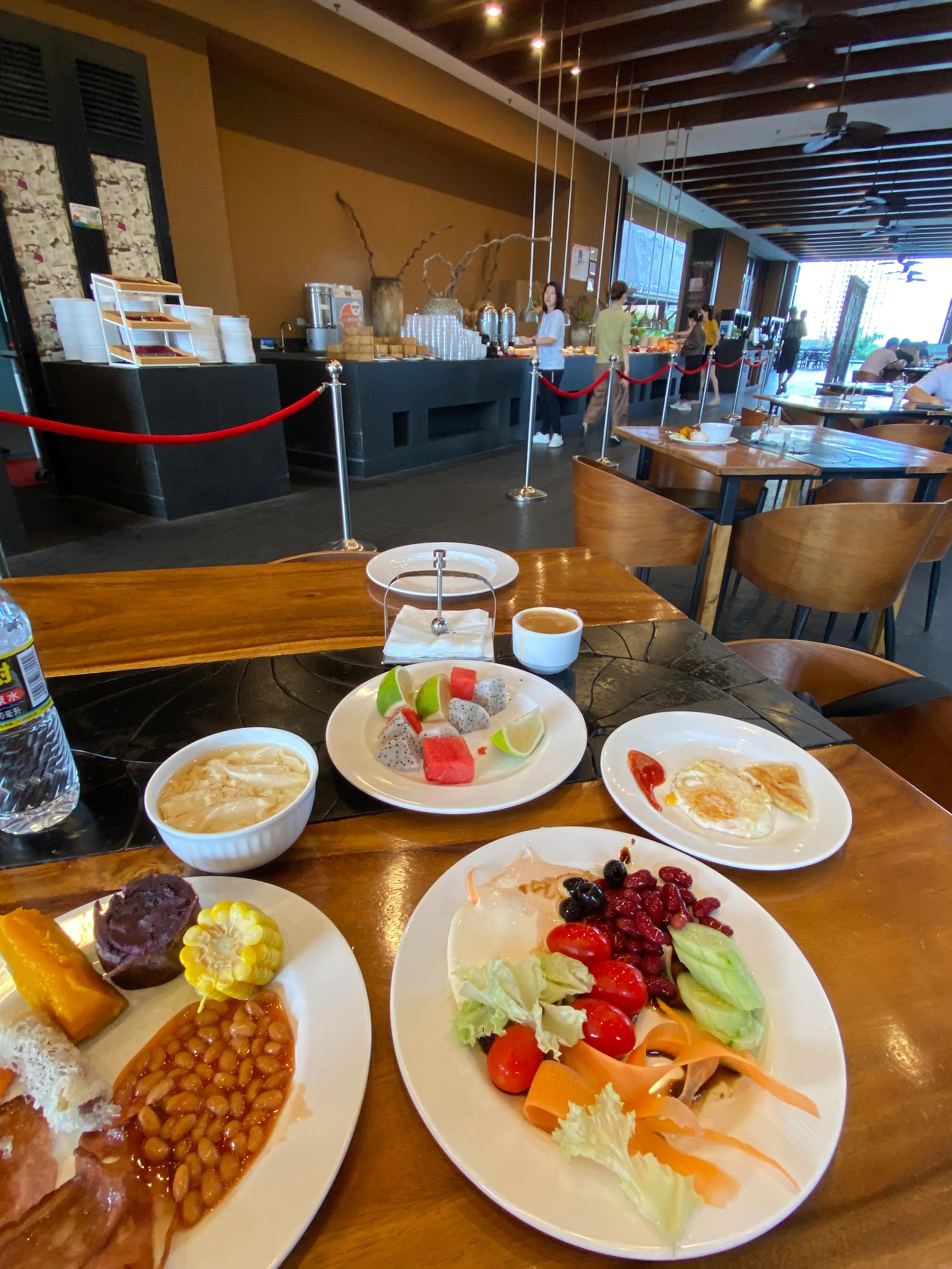 三亚红树林大王棕酒店免税店怎样,三亚湾红树林椰林酒店预订