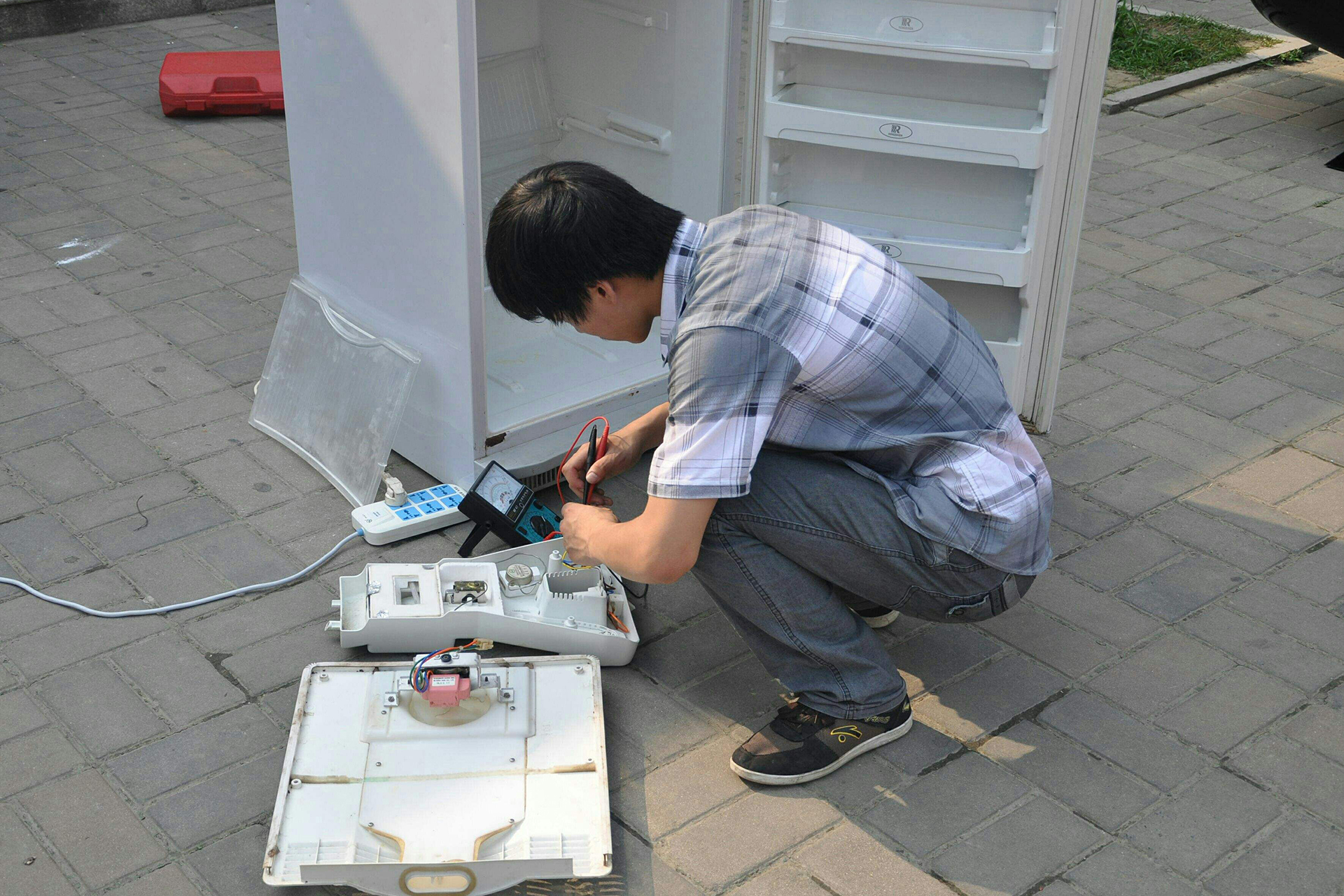 最建议买的三门冰箱,双门和三门冰箱哪个好