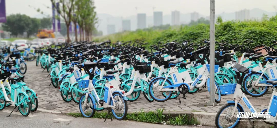 重庆融创茂必玩项目,重庆融创茂商圈