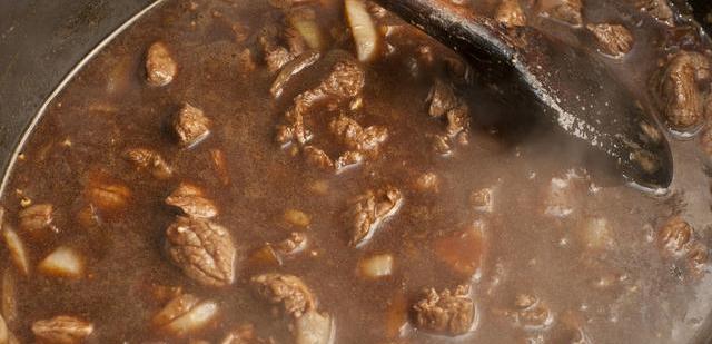 西红柿炖牛肉的做法高压锅视频,西红柿炖牛肉怎么让牛肉烂又好吃