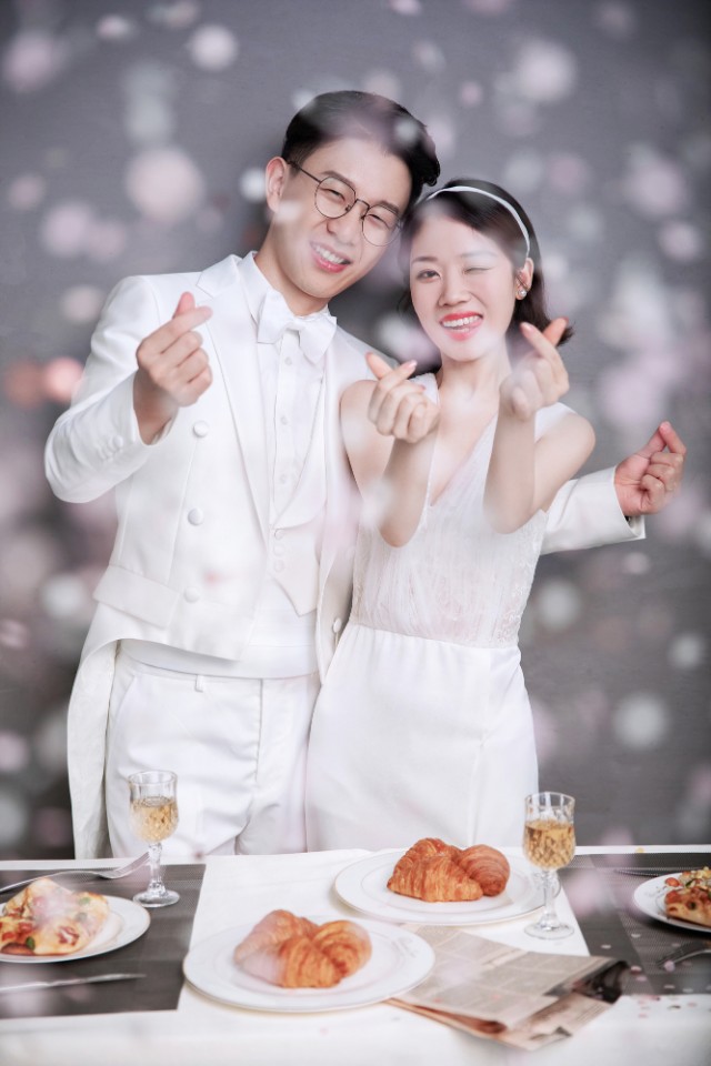 铂爵旅拍拍一套婚纱照大约多少钱,铂爵旅拍大理龙龛码头婚纱照样片