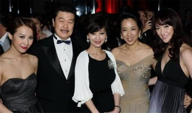 霍家在香港是顶级豪门吗,为什么香港顶级豪门是霍家