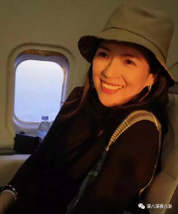 李兰迪和张雪迎是同一届的吗,居然不是