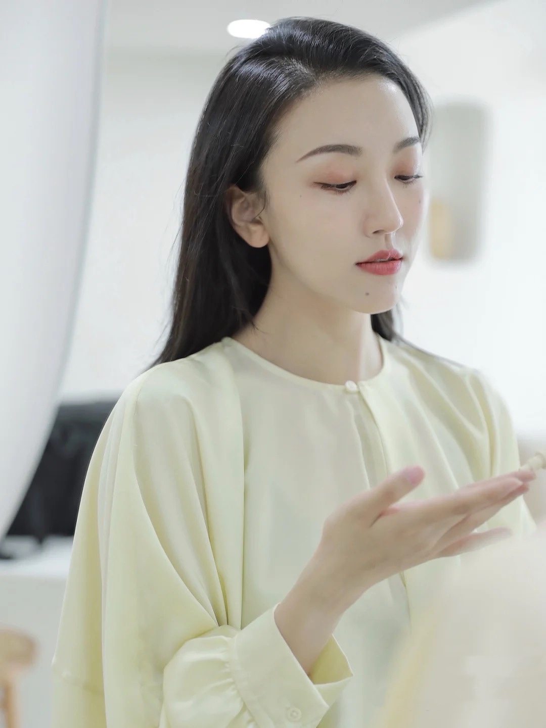 如何去除黑眼圈有效方法,鸡蛋去除黑眼圈眼袋方法