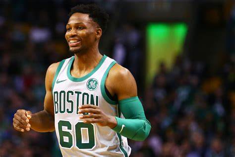 冷门的球星球衣,阿泰湖人球衣号码