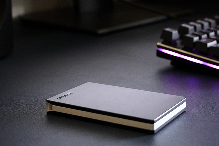 东芝超薄硬盘,测评移动硬盘1t东芝