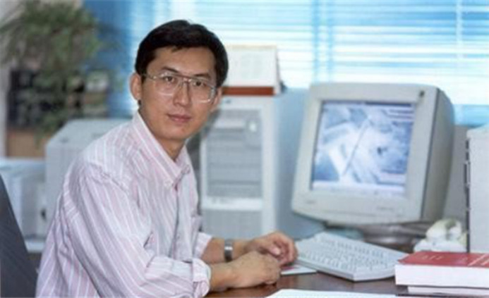 最年轻院士32岁卢柯,最年轻的中科院院士卢柯