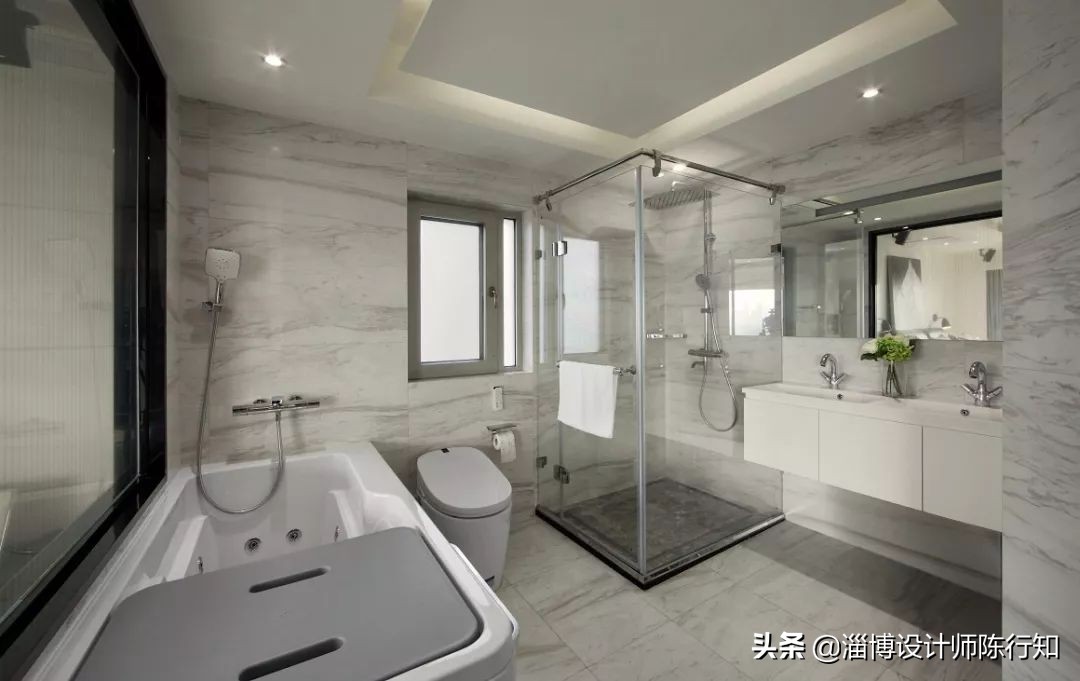 干湿分离卫生间推拉门玻璃隔断,玻璃隔断干湿分离卫生间设计