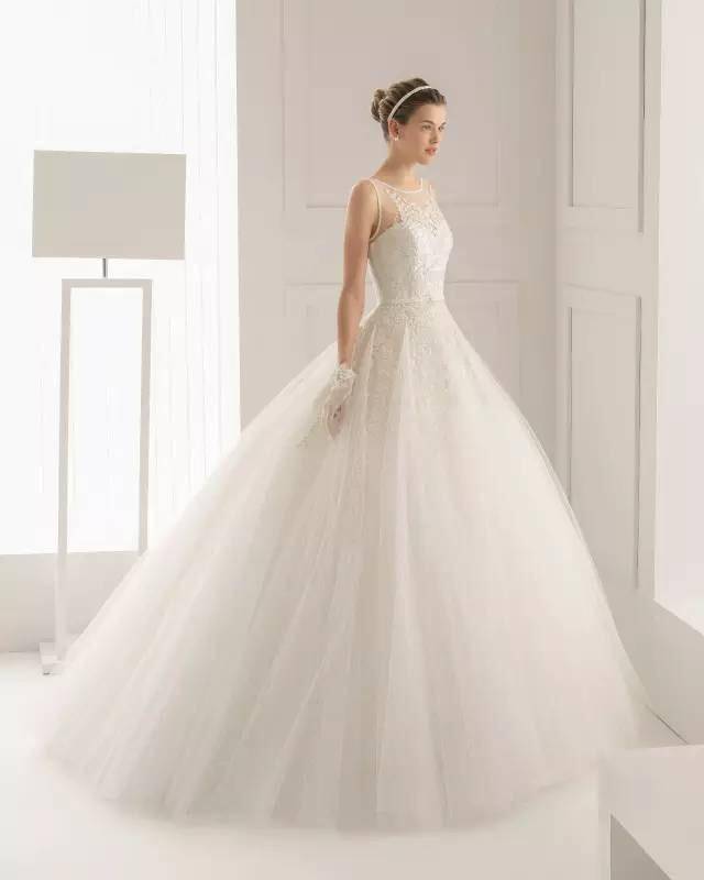 王薇薇婚纱为什么这么出名,王薇薇婚纱礼服设计